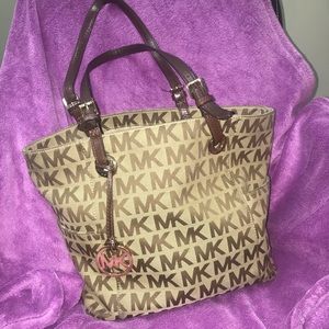 Michael Kors Tote